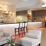Apartmanhotel Residhome Caserne De Bonne 4*