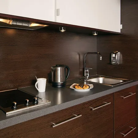 Apartmanhotel Residhome Caserne De Bonne 4*