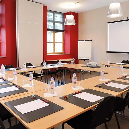 Aparthotel Residhome Caserne De Bonne