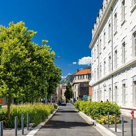 Aparthotel Residhome Caserne De Bonne Grenoble