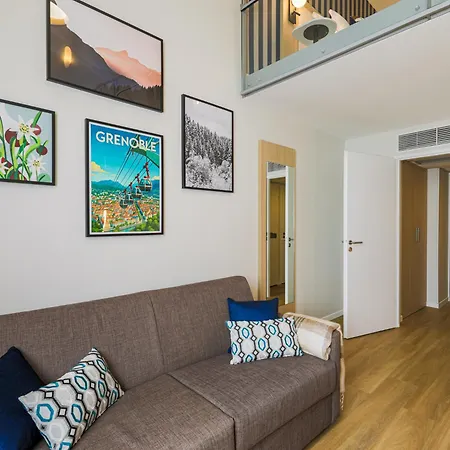 Residhome Caserne De Bonne