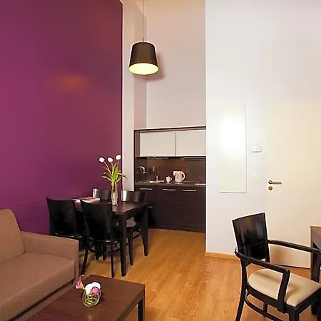Residhome Caserne De Bonne Apartahotel Grenoble