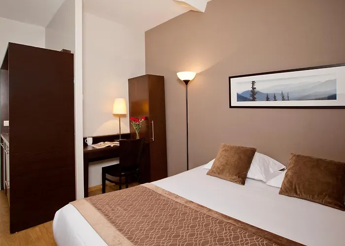 Residhome Caserne De Bonne 4*