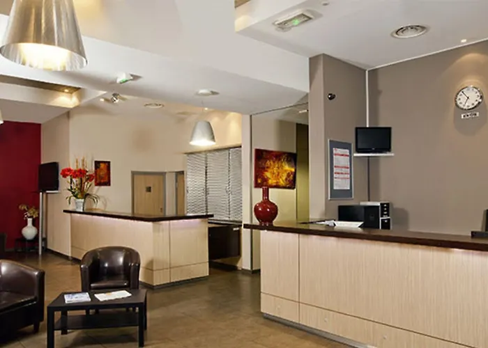 Residhome Caserne De Bonne Апарт-готель 4*