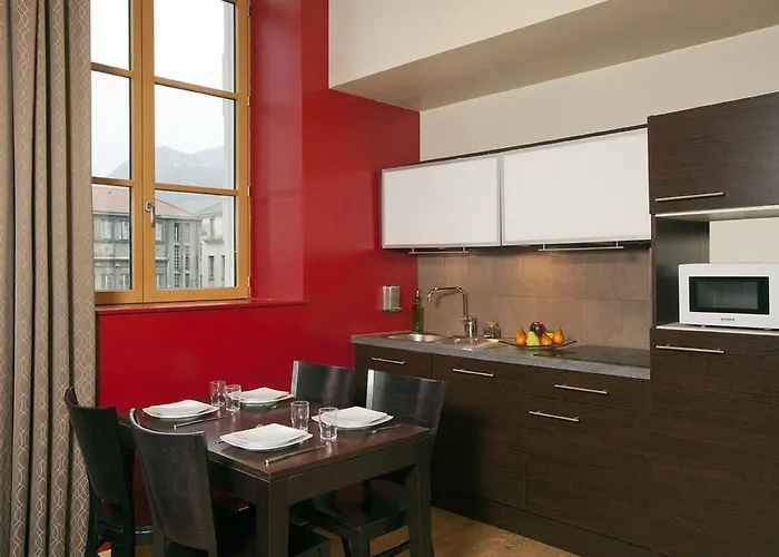 Ξενοδοχείο με διαμερίσματα Residhome Caserne De Bonne Γκρενόμπλ
