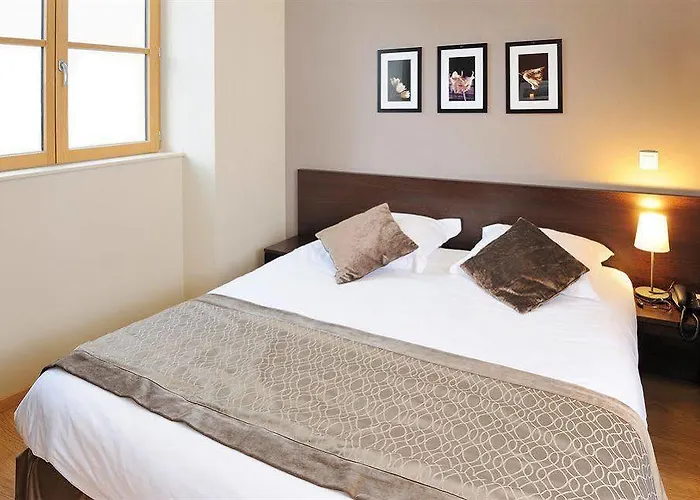 Residhome Caserne De Bonne