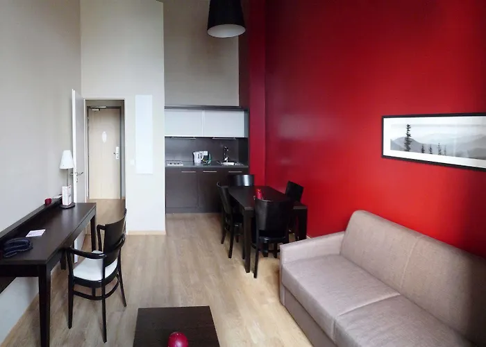 레지드홈 카제른 드 본느