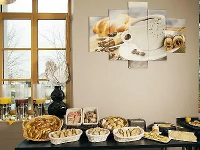 레지드홈 카제른 드 본느